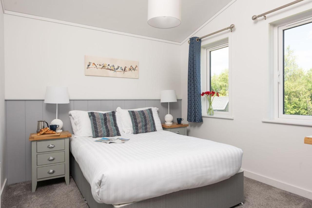 Buttercup Lodge, 33 Roadford Lake Lodges Lifton المظهر الخارجي الصورة